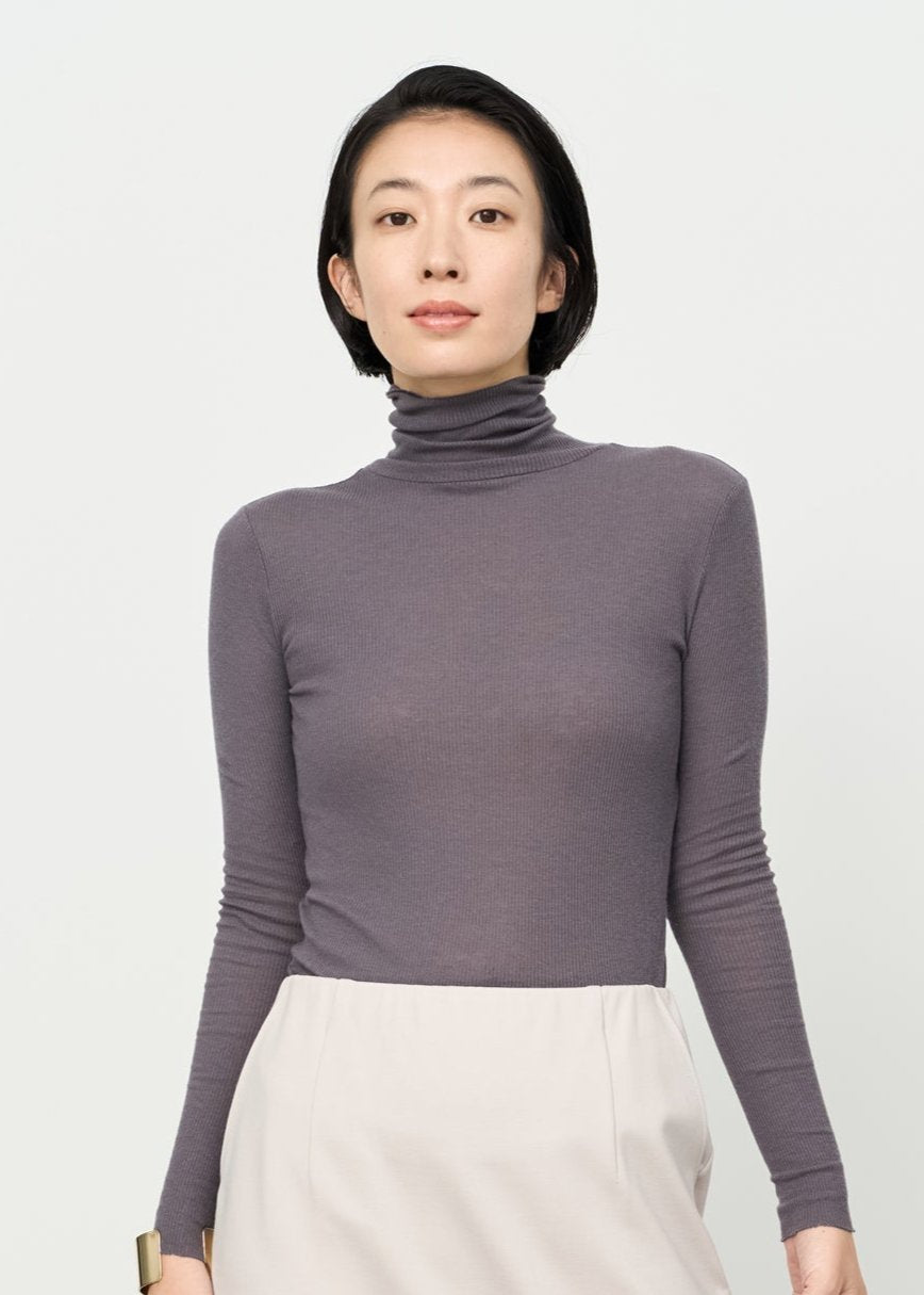 Model:5'7"/171cm
<br>Size:F