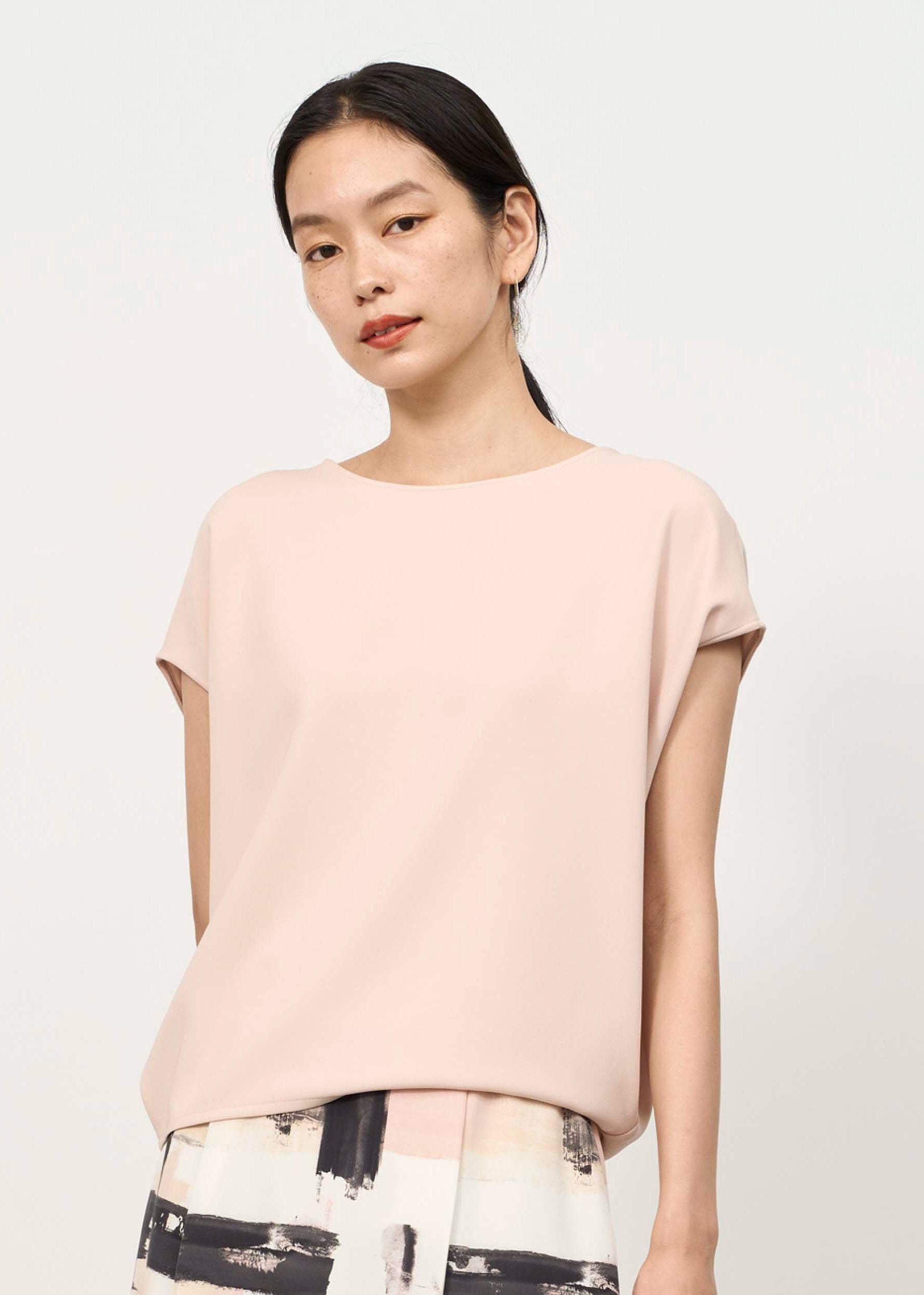 Model:5'9"/174cm
<br>Size:M