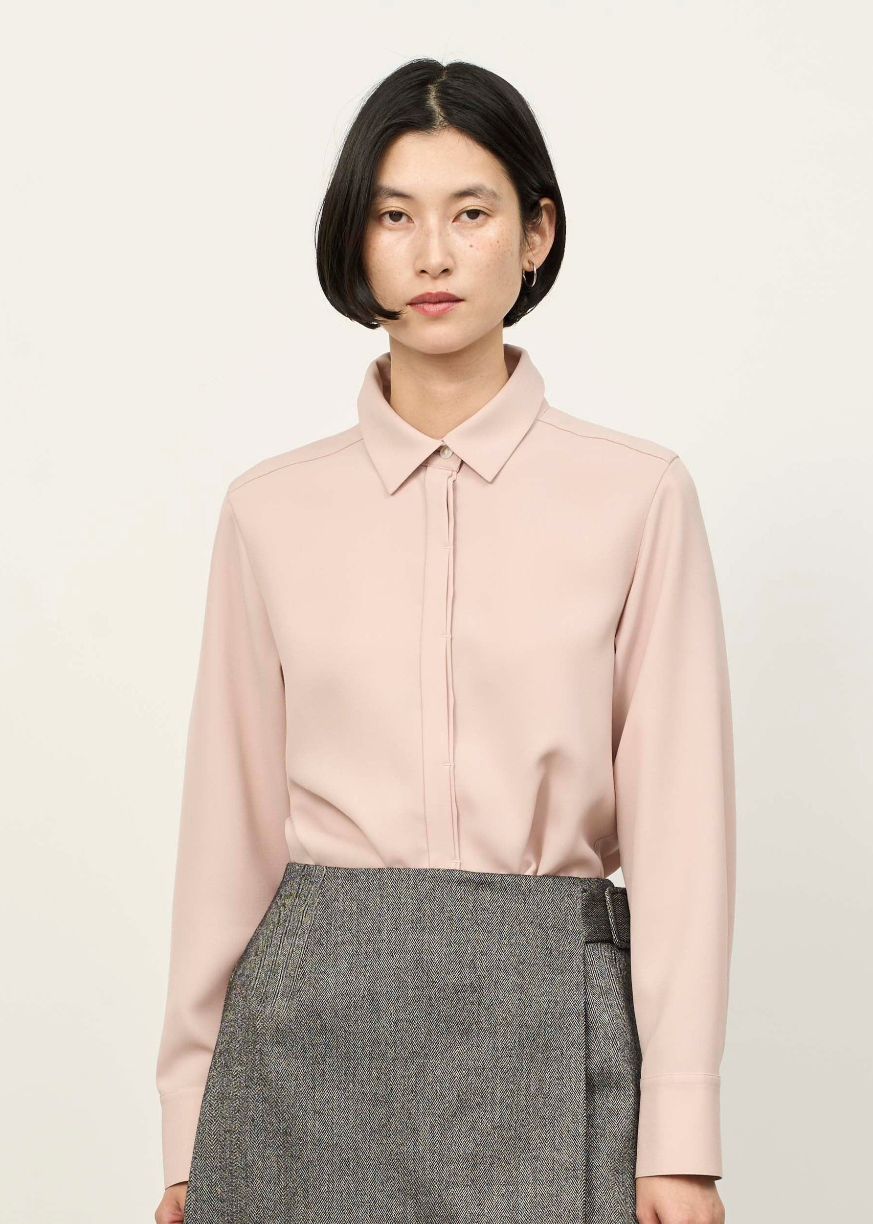 Model:5'7"/170cm
<br>Size:M