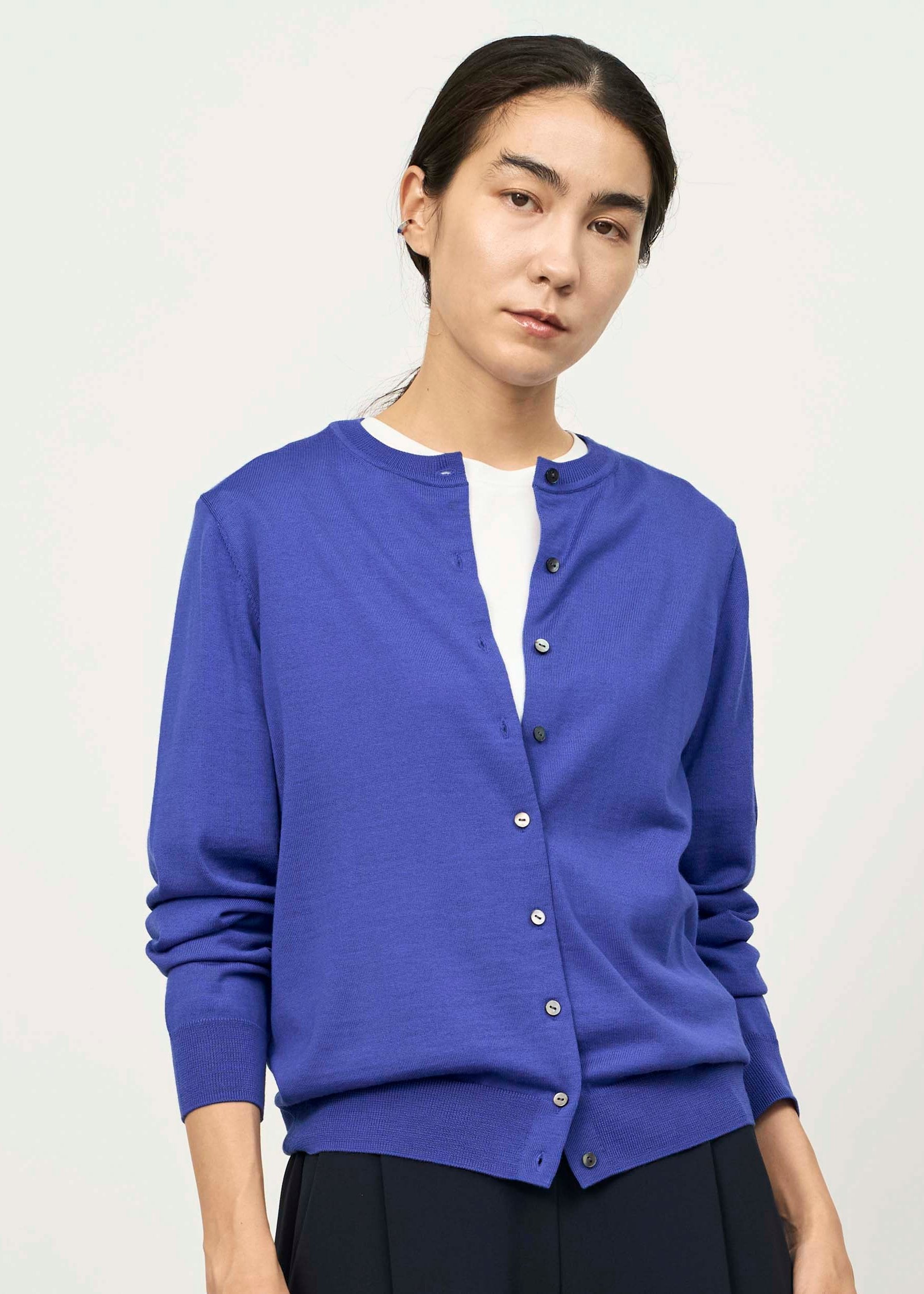 Model:5'7"/172cm
<br>Size:M