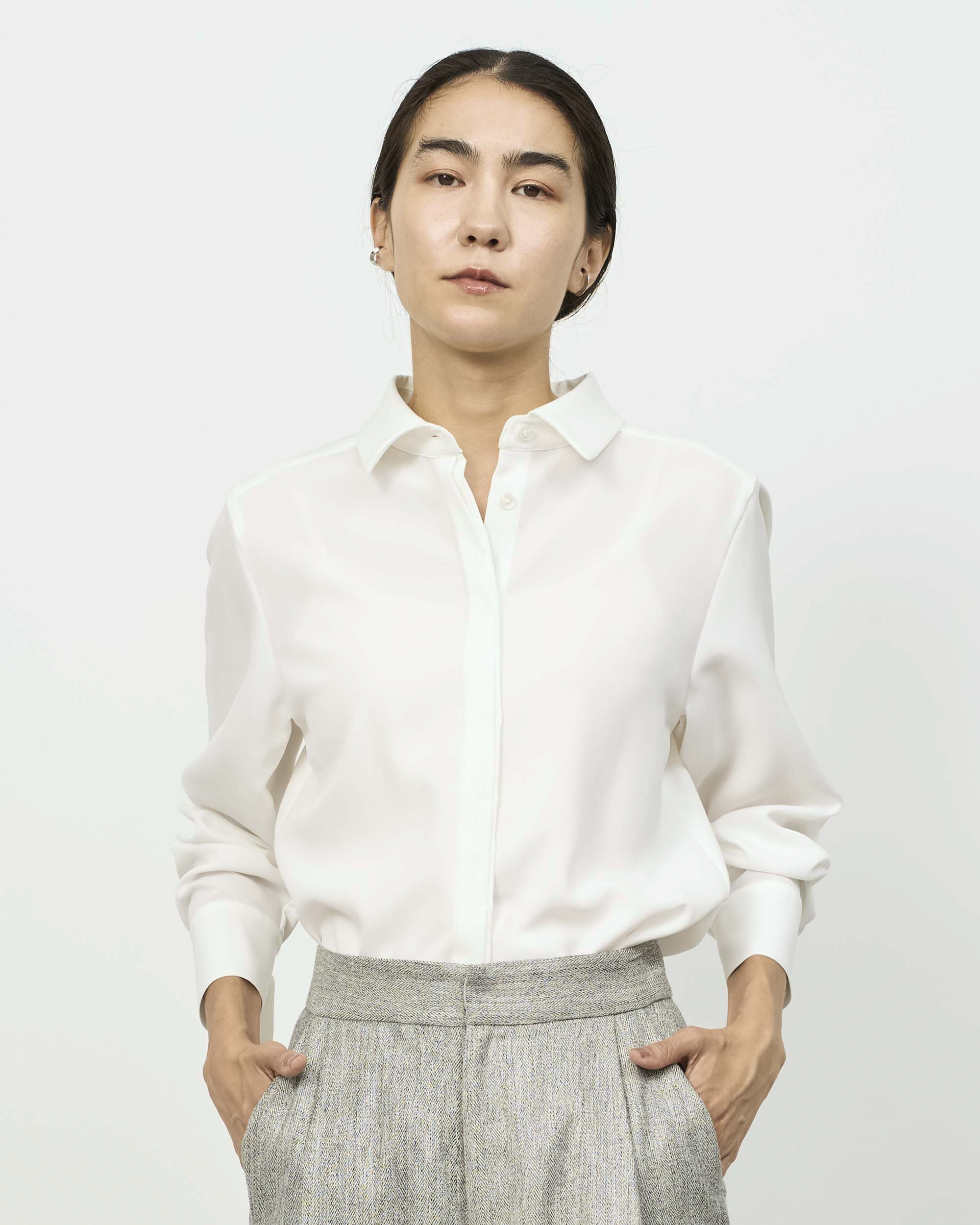 Model:5'7"/172cm
<br>Size:M
