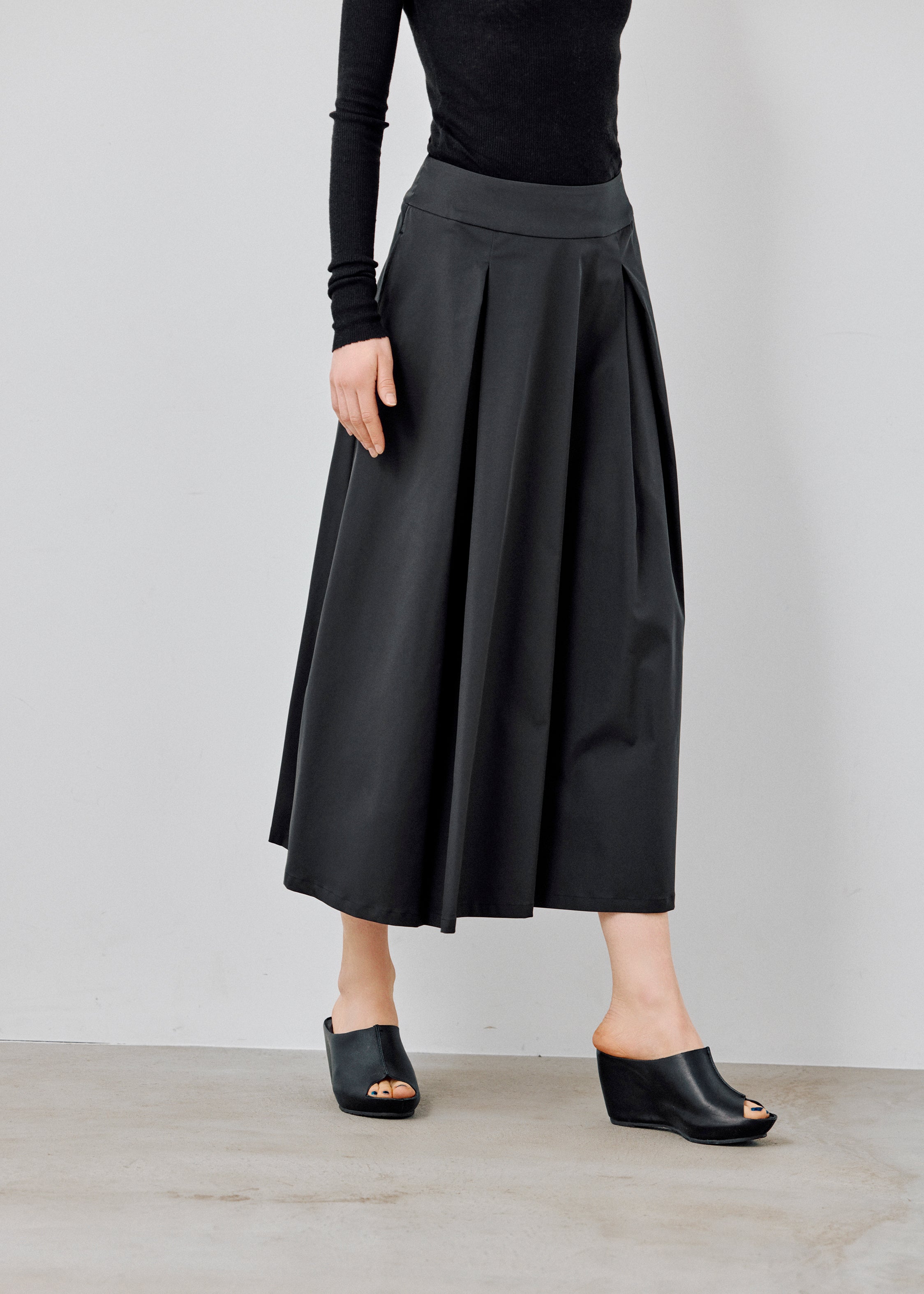 LIMONTA Pleated Skirt