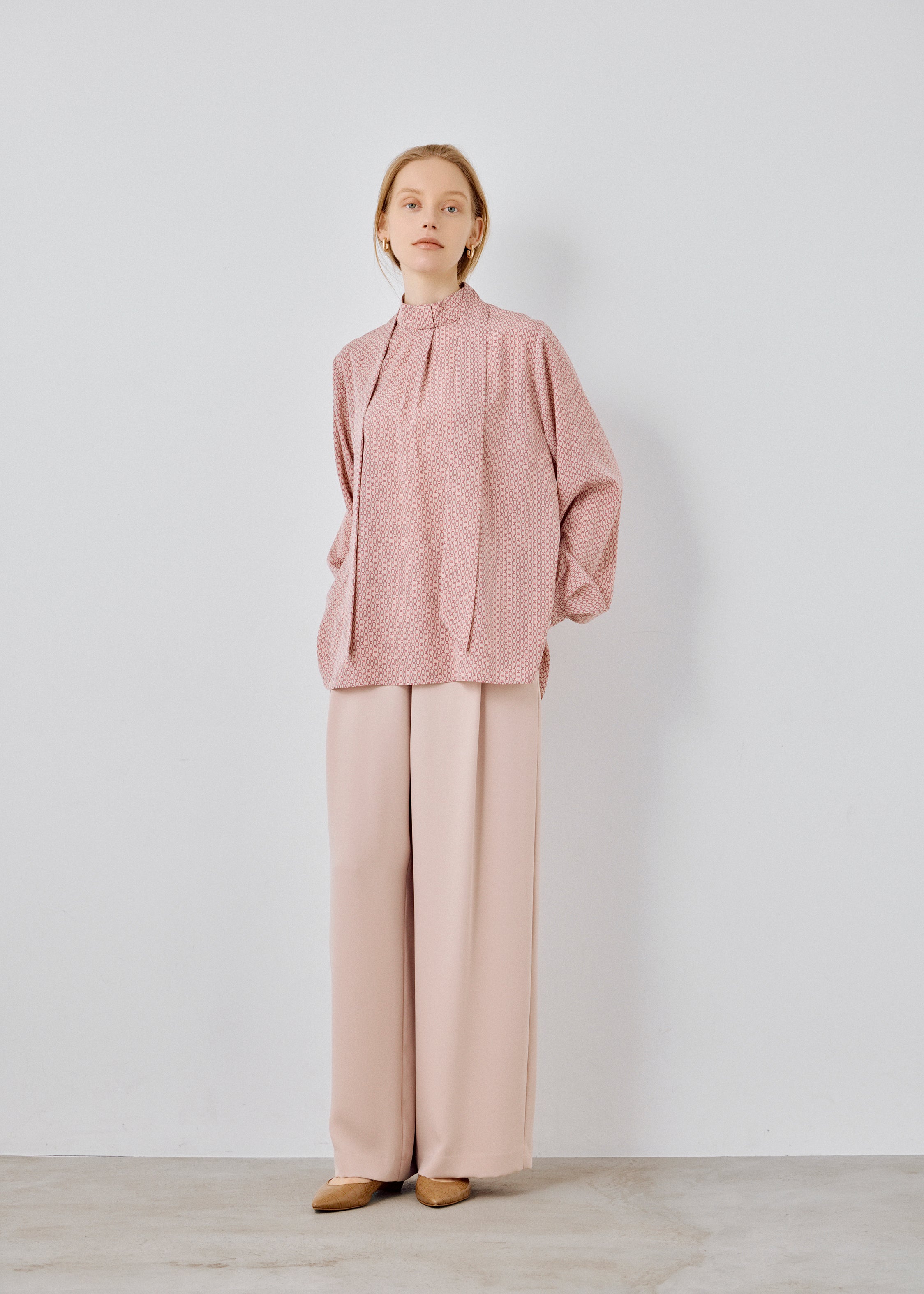 Model:5'7"/171cm
<br>Size:L