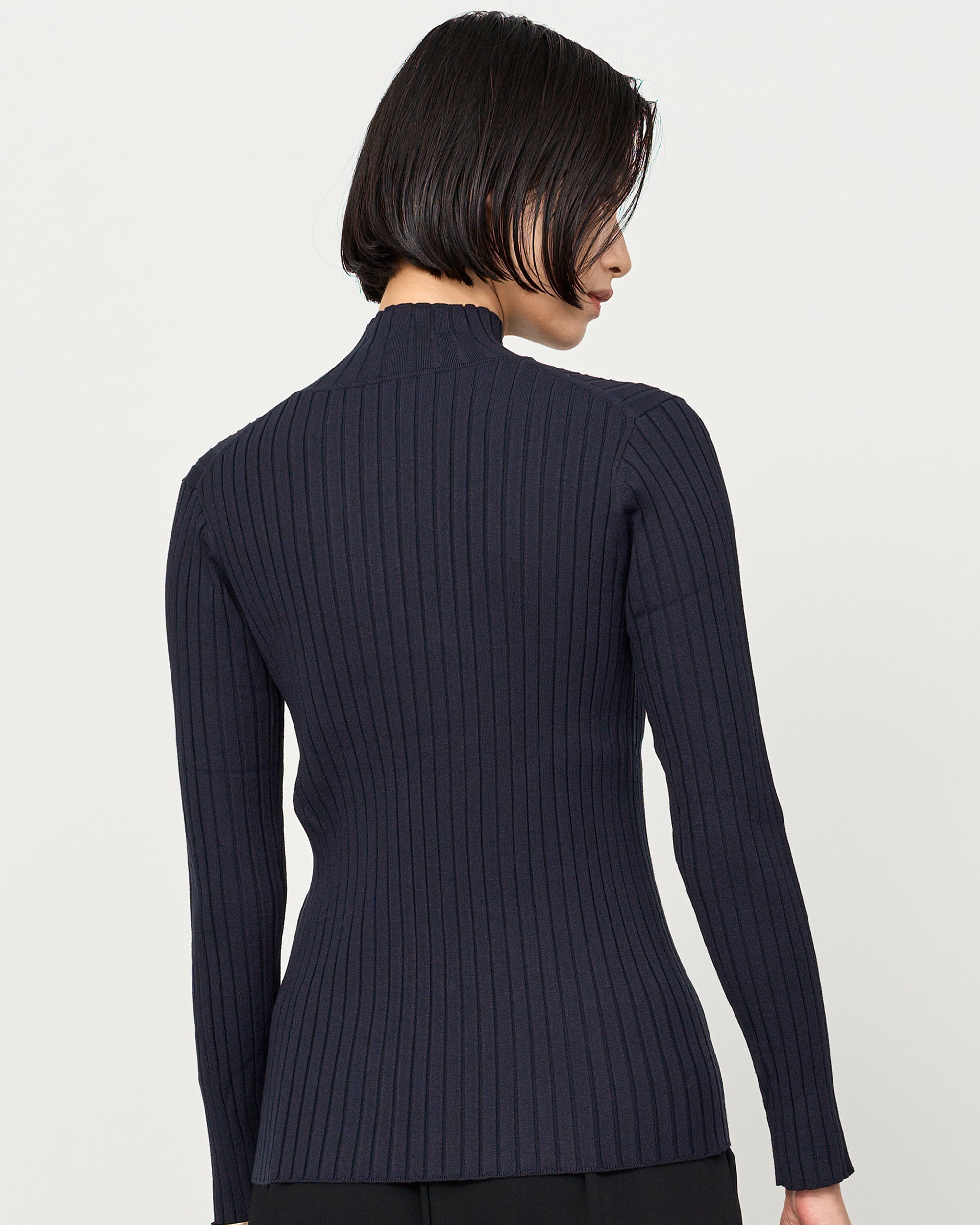 Wide Rib Turtleneck