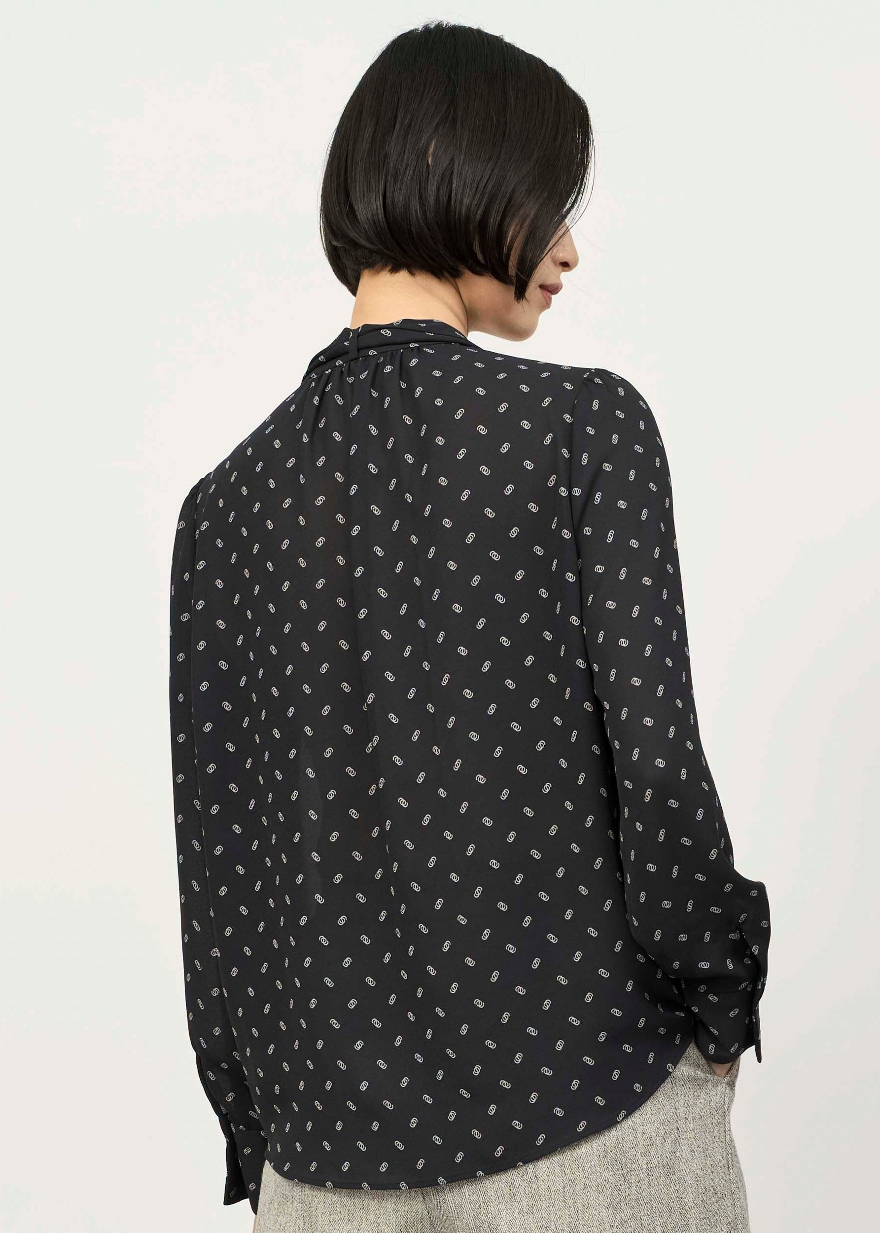 Bit Pattern Blouse