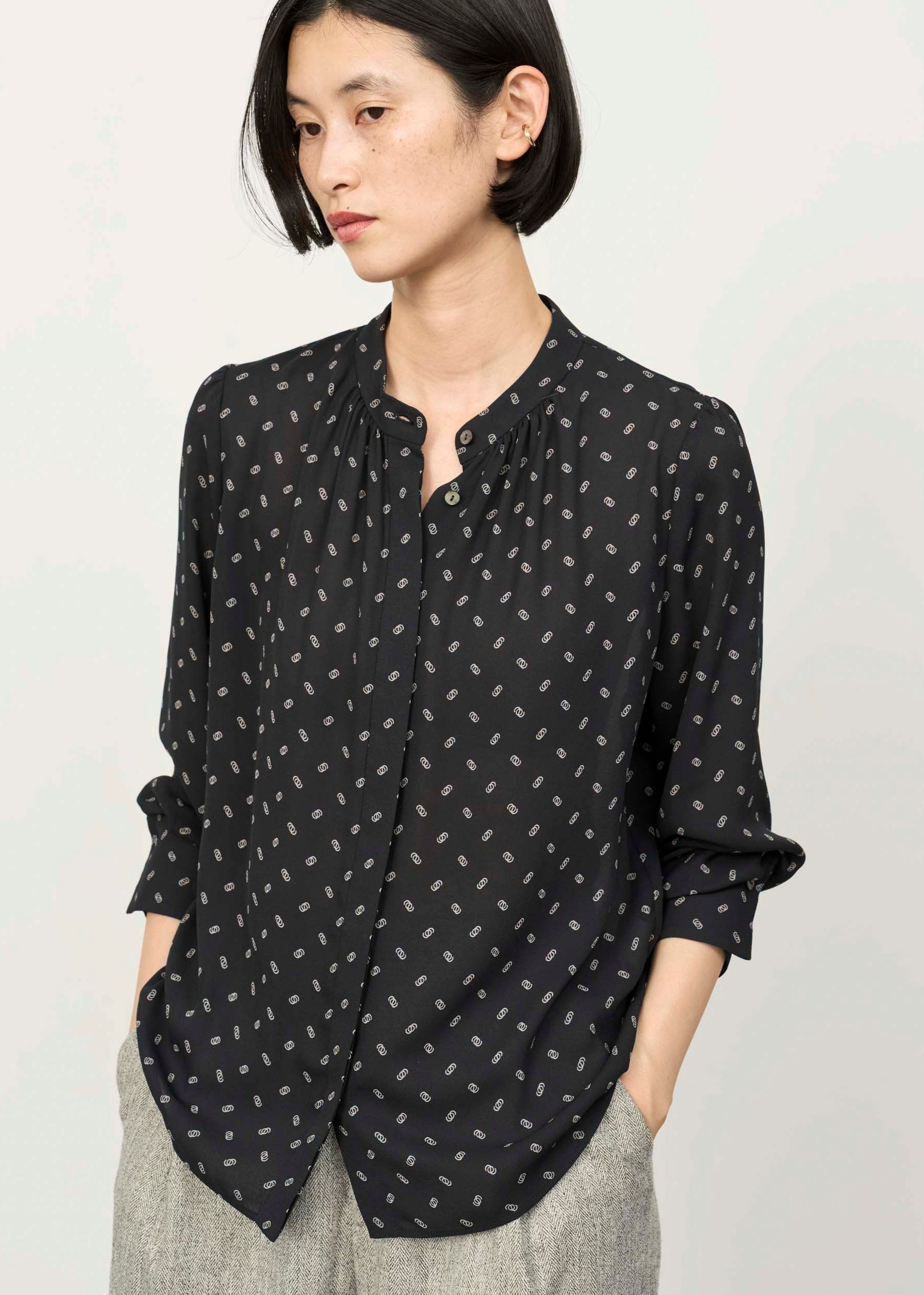 Bit Pattern Blouse