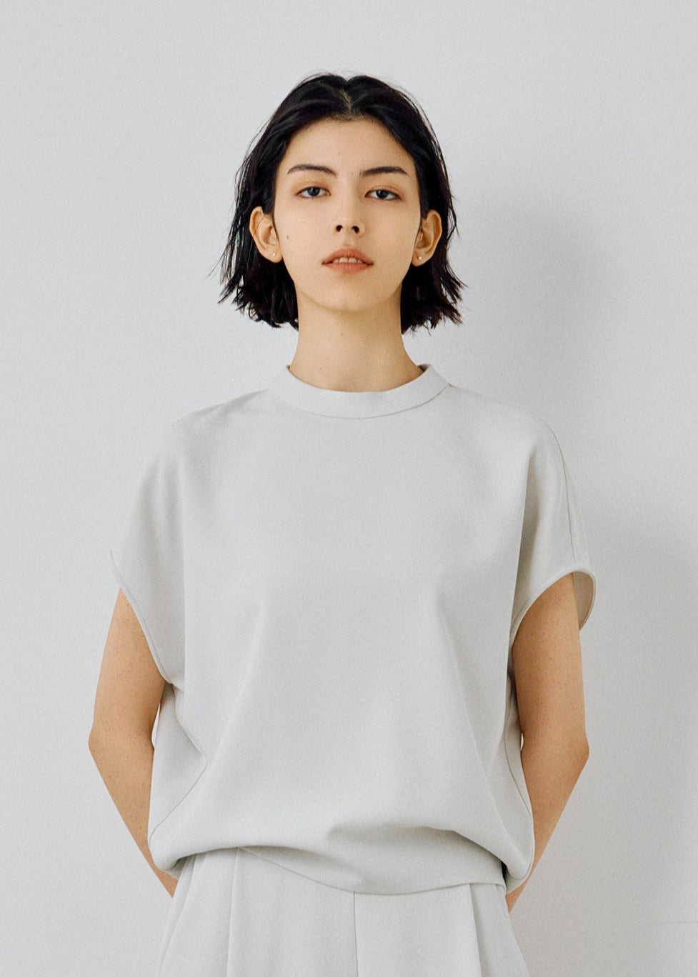 Model:5'9"/174cm 
<br>Size:M